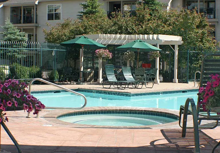 900 Bitner Rd #G14 — Photo 22