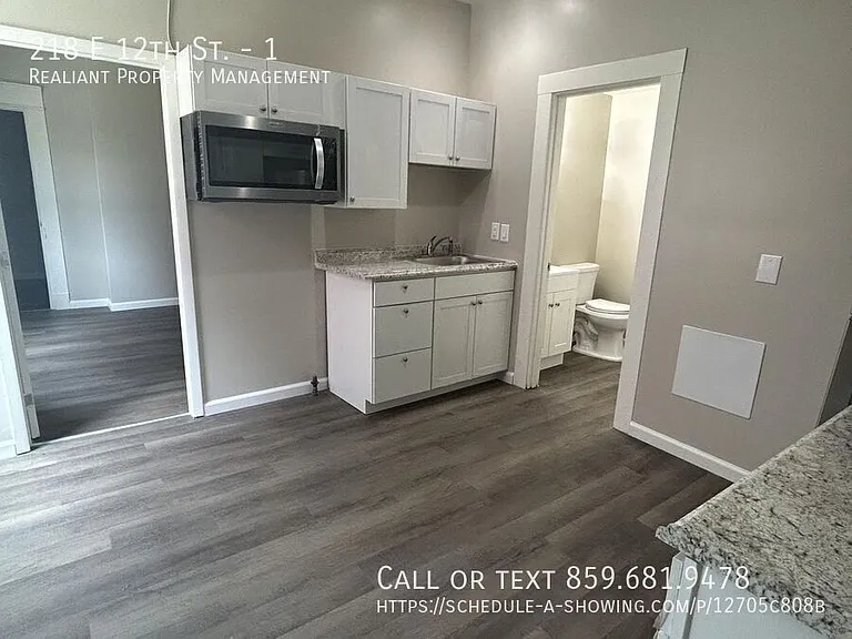 218 E 12th St #1 — Photo 4