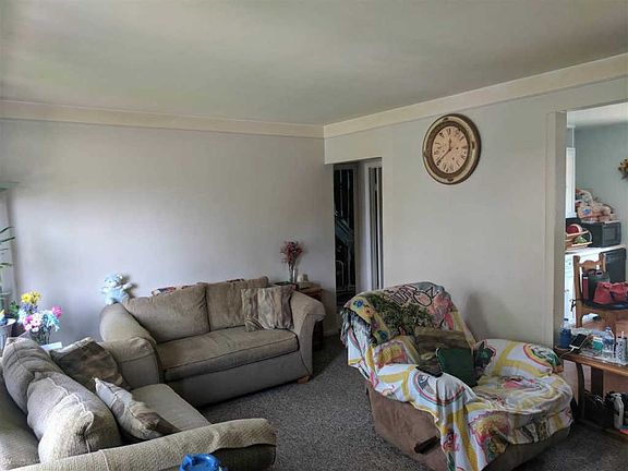 2nd image of 26510 Academy St