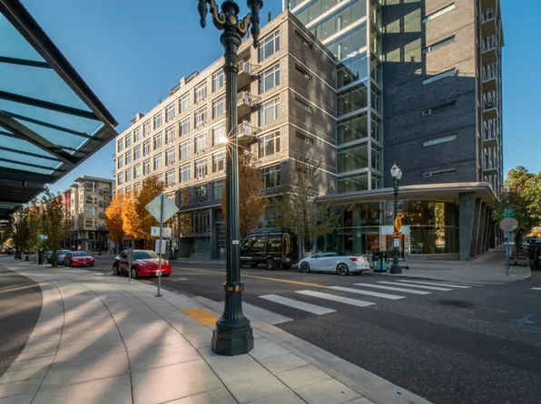 1255 NW 9th Ave APT 706, Portland, OR 97210