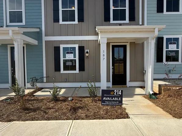 107 Twomey Cir, Simpsonville, SC 29681