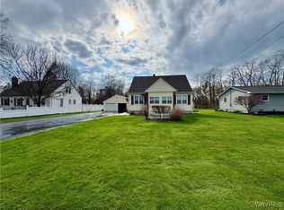1432 Quaker Rd, Barker, NY 14012