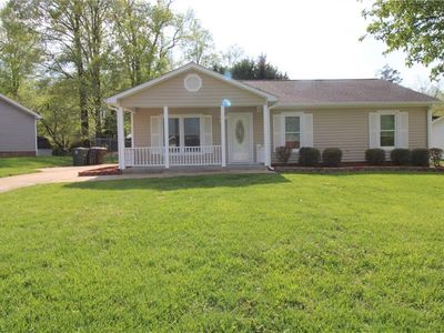 3401 Bryson St, Greensboro, NC, 27405