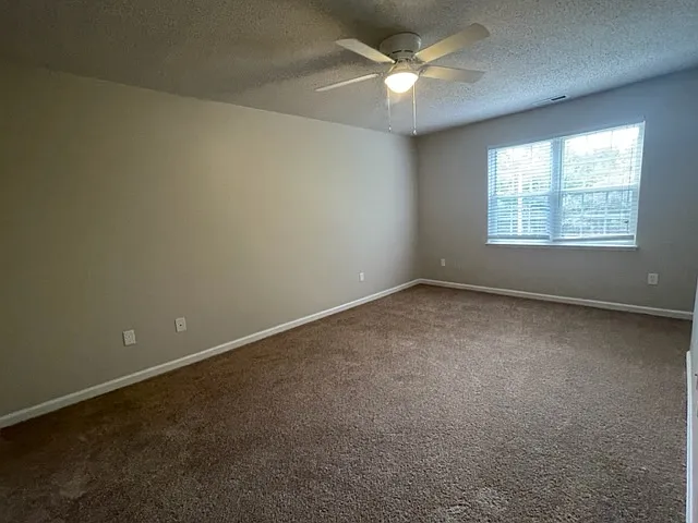 205 Birch Ln — Photo 6
