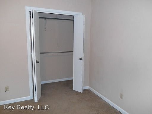 2nd image of 4103 Wellington Blvd #30