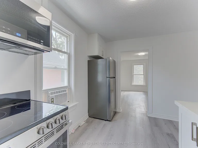 20-10 Brubacher St #14 — Photo 13