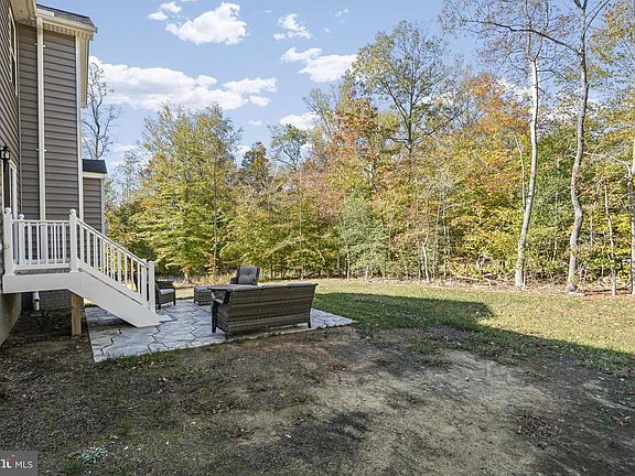 4th image of 2825 Deer Creek Ct