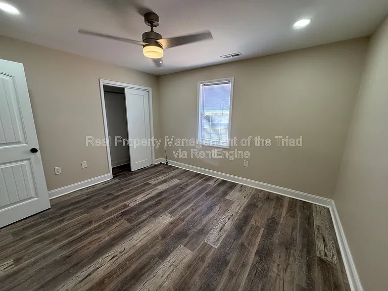 1226 Hoover Ave — Photo 17