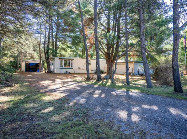 N10430 Queens Way, Necedah, WI 54646