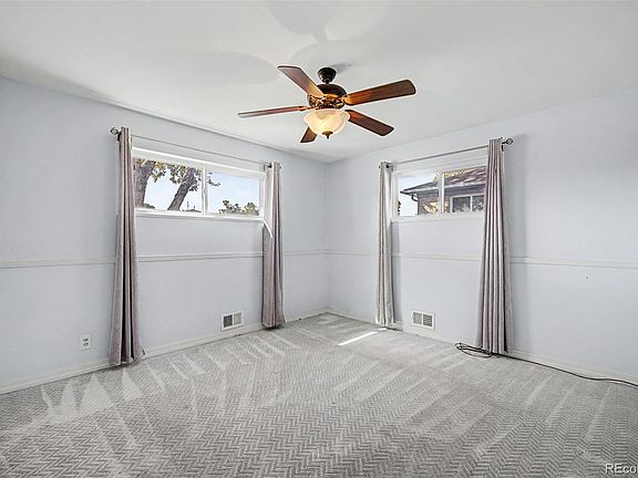 5th image of 7622 Shoshone Street