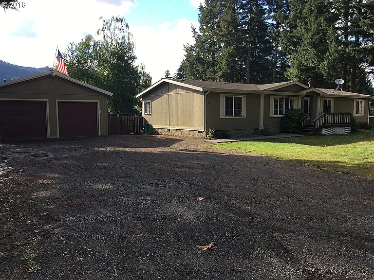82 Wildwood Ln — Photo 1