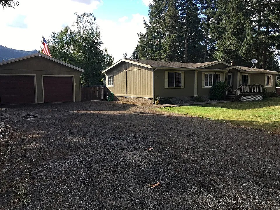 82 Wildwood Ln