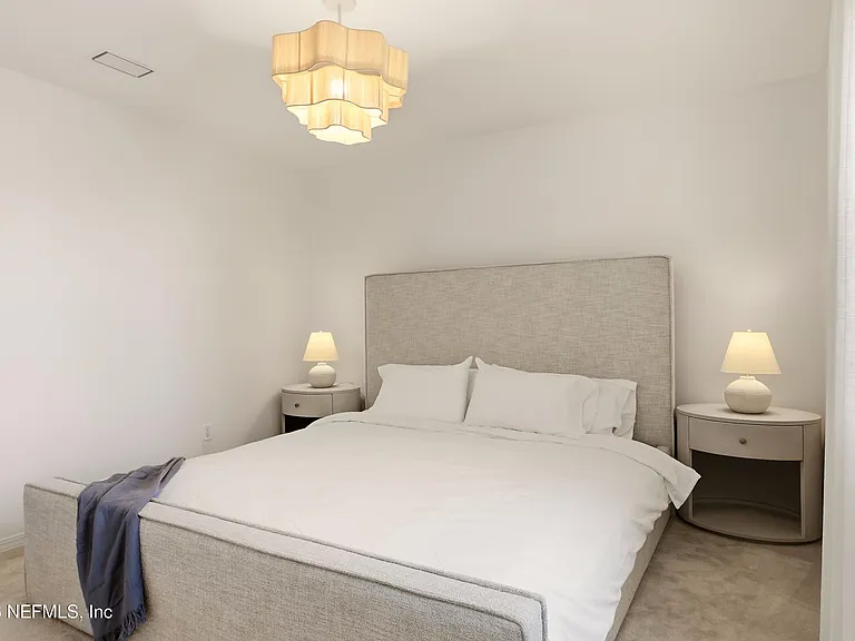 120 Alsace Ct — Photo 37