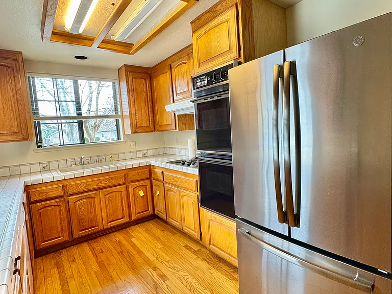 721 William Ct — Photo 10