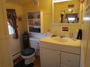 9 Club House Cir, Oakdale, CT 06370