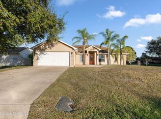 597 Durant St, Sebastian, FL 32958