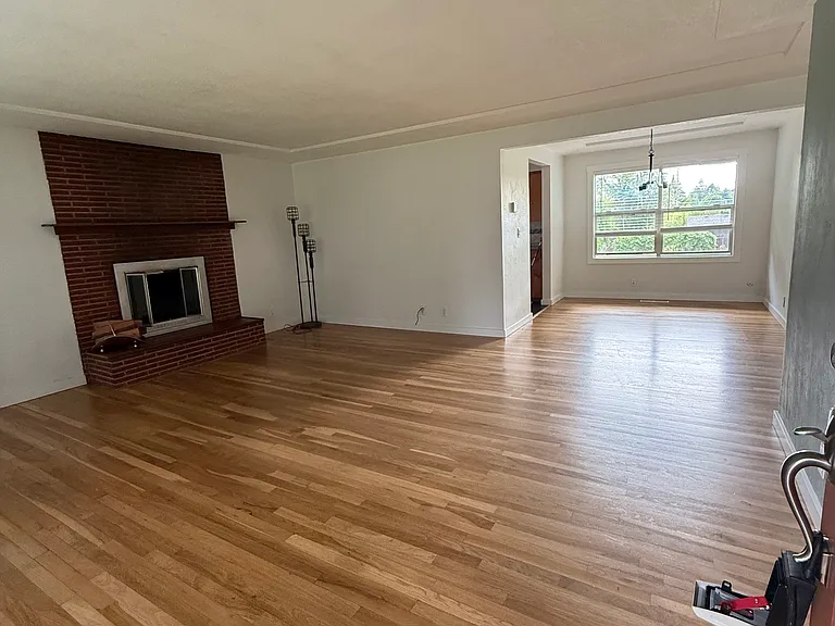 5240 SW 173rd Ave — Photo 1
