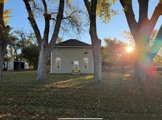 1249 Road East V North, Paxton, NE 69155