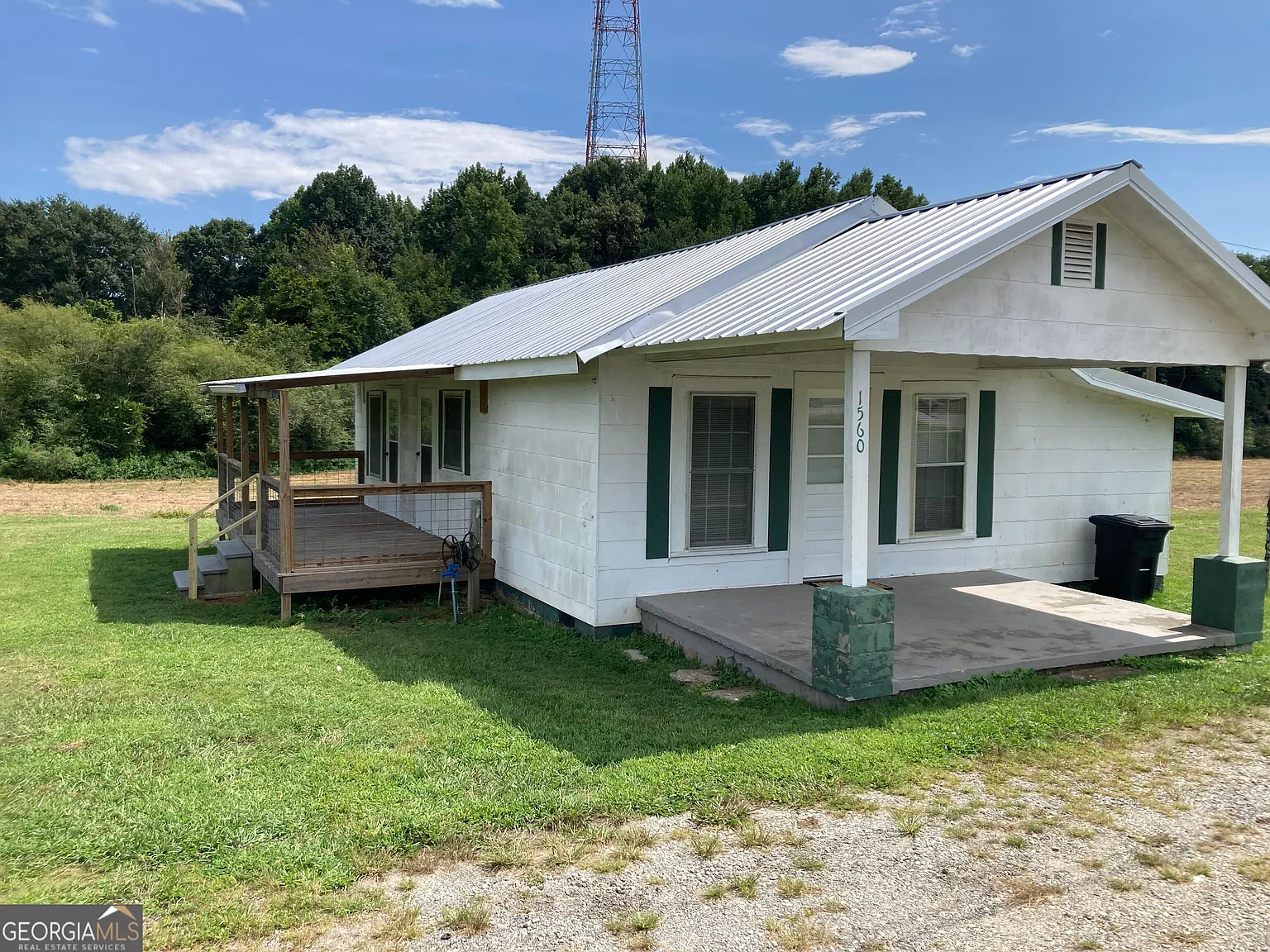2 bed, 1.0 bath, 1156 sqft, $1,250 — Photo 4