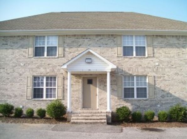 272 Foxworth Dr #B