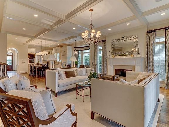 2nd image of 4 Granville Oaks Ct