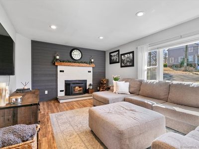 2 Jackson Drive, Brookfield, CT, 06804