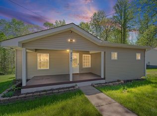2140 Geer Hwy, Travelers Rest, SC 29690