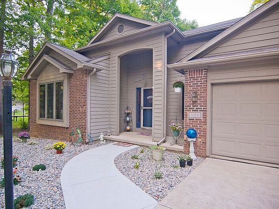2nd image of 1166 N Finlandia Way