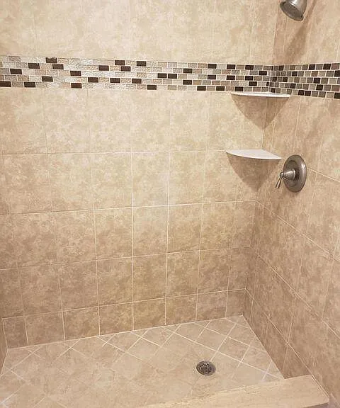9102 Bedford Dr — Photo 20