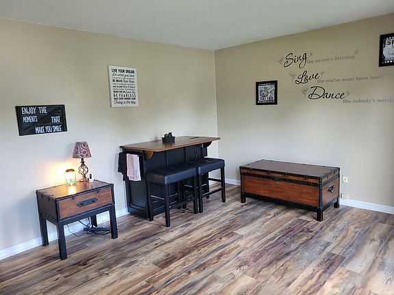 2nd image of 7532 Imperial Plaza Dr
