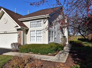 3034 Renard Ln, Saint Charles, IL 60175