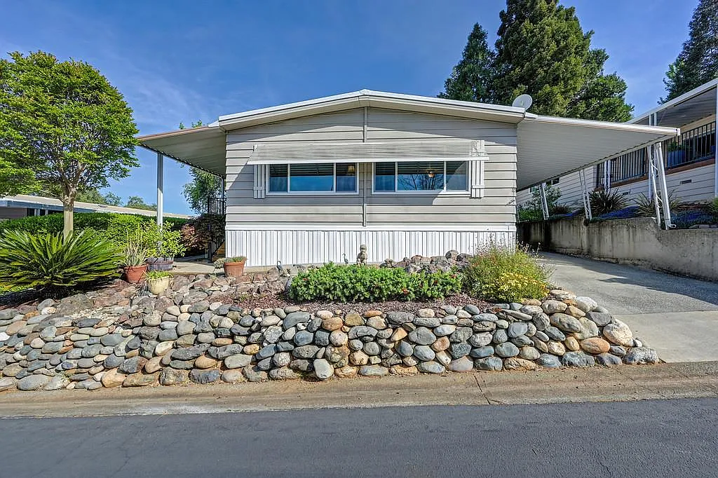 12326 Pepperwood Cir #200 photo 1