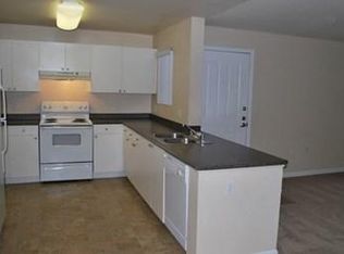 413 E Front St #2, Buchanan, MI 49107