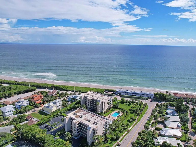 1055 Ocean Dr #403 — Photo 37