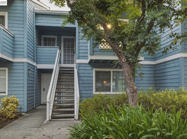 1511 Four Oaks Cir, San Jose, CA 95131