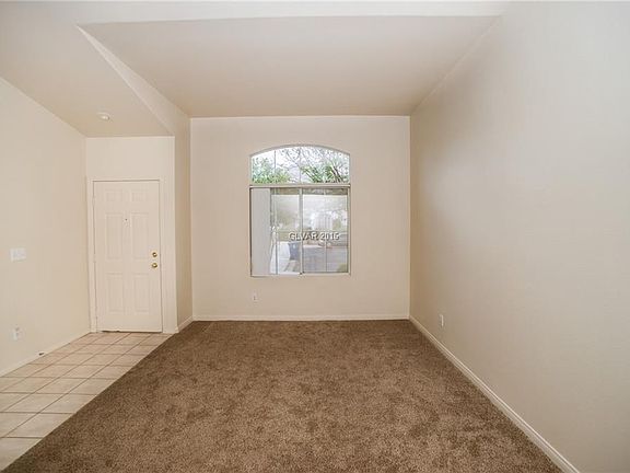4th image of 1091 Garden Prince Cir