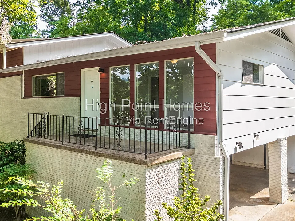 204 Valley View Ave #1