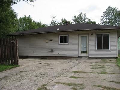 2nd image of 919 Daffodil Dr
