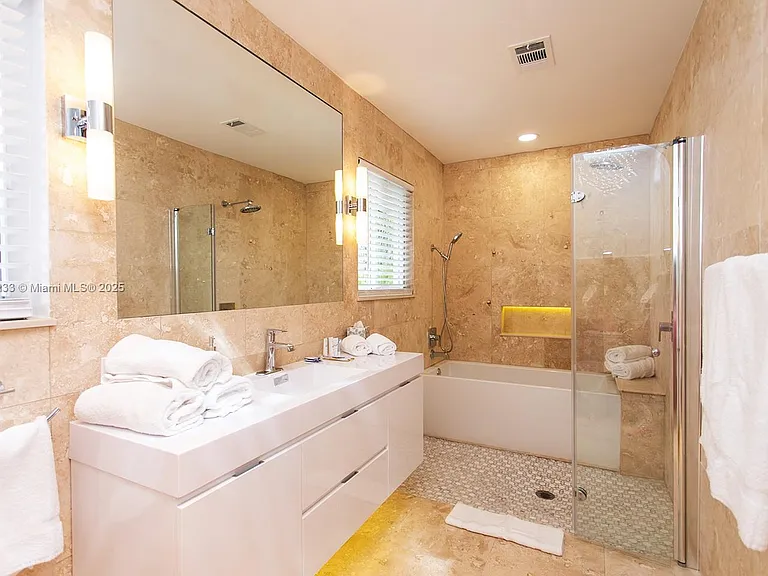 809 S 17th Ave — Photo 25