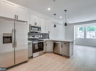 922 W Arizona St #2, Philadelphia, PA 19133