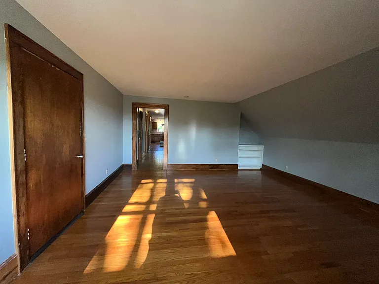 551 Townsend Ave #3 — Photo 8