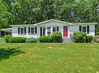 128 Sunrise Ln, Gardner, MA 01440