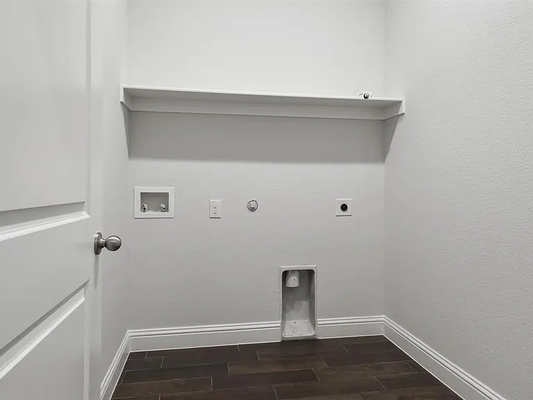 429 Cooper St — Photo 32