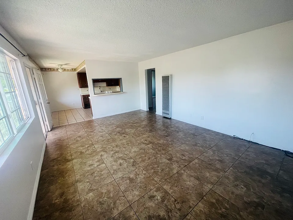 8171 Virginia Ave #C