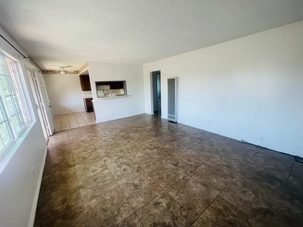 8171 Virginia Ave #C, South Gate, CA 90280
