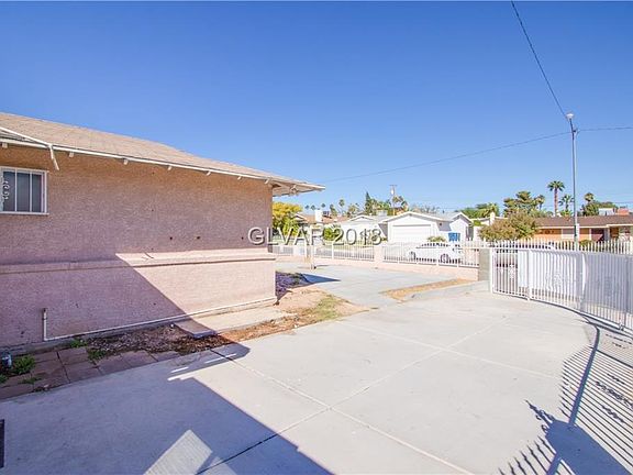 3rd image of 3149 Hebard Dr