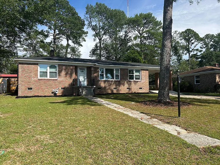 3711 Kaiser Ave — Photo 3