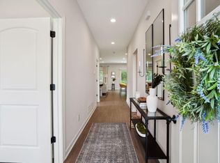 621 Field Point St, Roberts, WI 54023