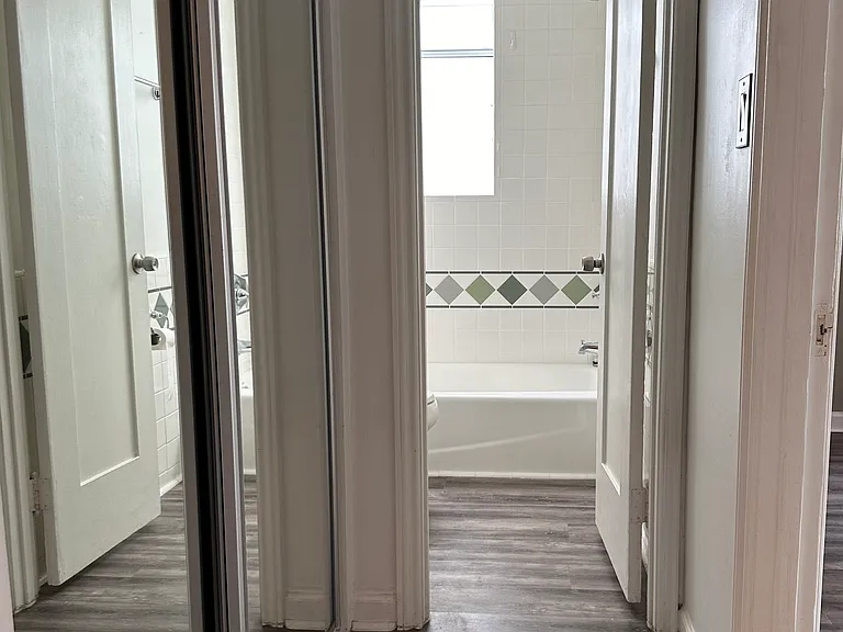 8268 Waring Ave — Photo 18