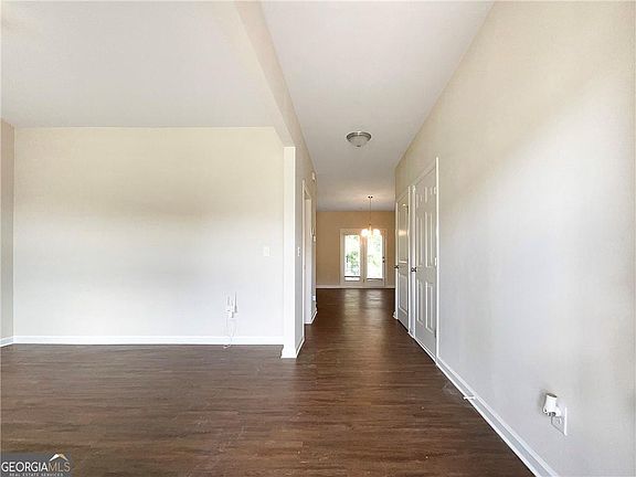 5th image of 1033 Eldon Ln